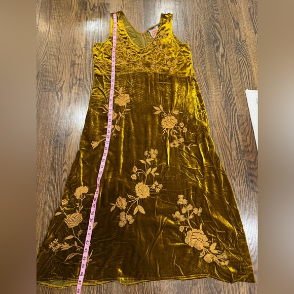JOHNNY WAS VELVET EMBROIDERED DRESS BOHO SIZE M - Picture 4 of 8